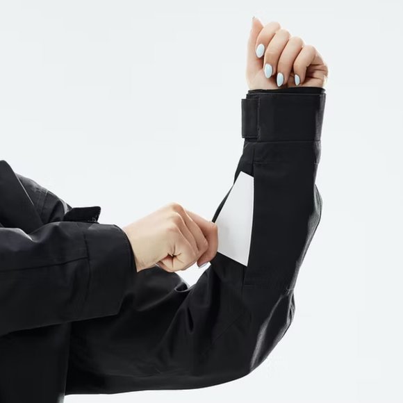 Dope Women's Snowboard Jacket: Blizzard POW - Picture 8 of 9